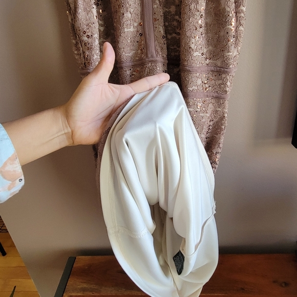 Excellent NW NightWay Black Sequined Lace Cocktail Party Formal Dress Size 10 - Picture 8 of 14